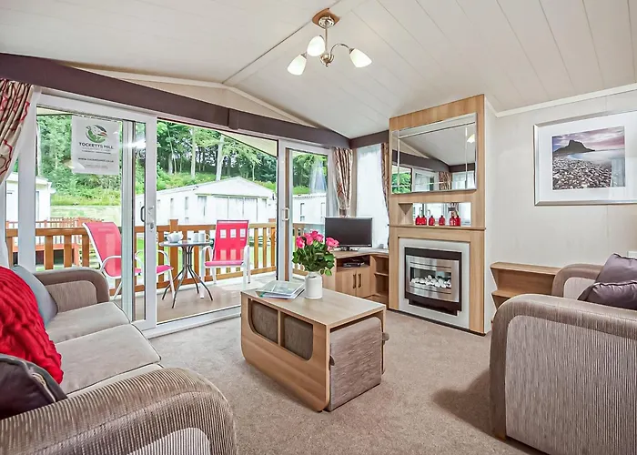 منتزه العطل Tocketts Mill Country Park *